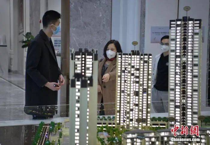 “没想到<strong></p>
<p>借钱</strong>，还钱居然比借钱难”