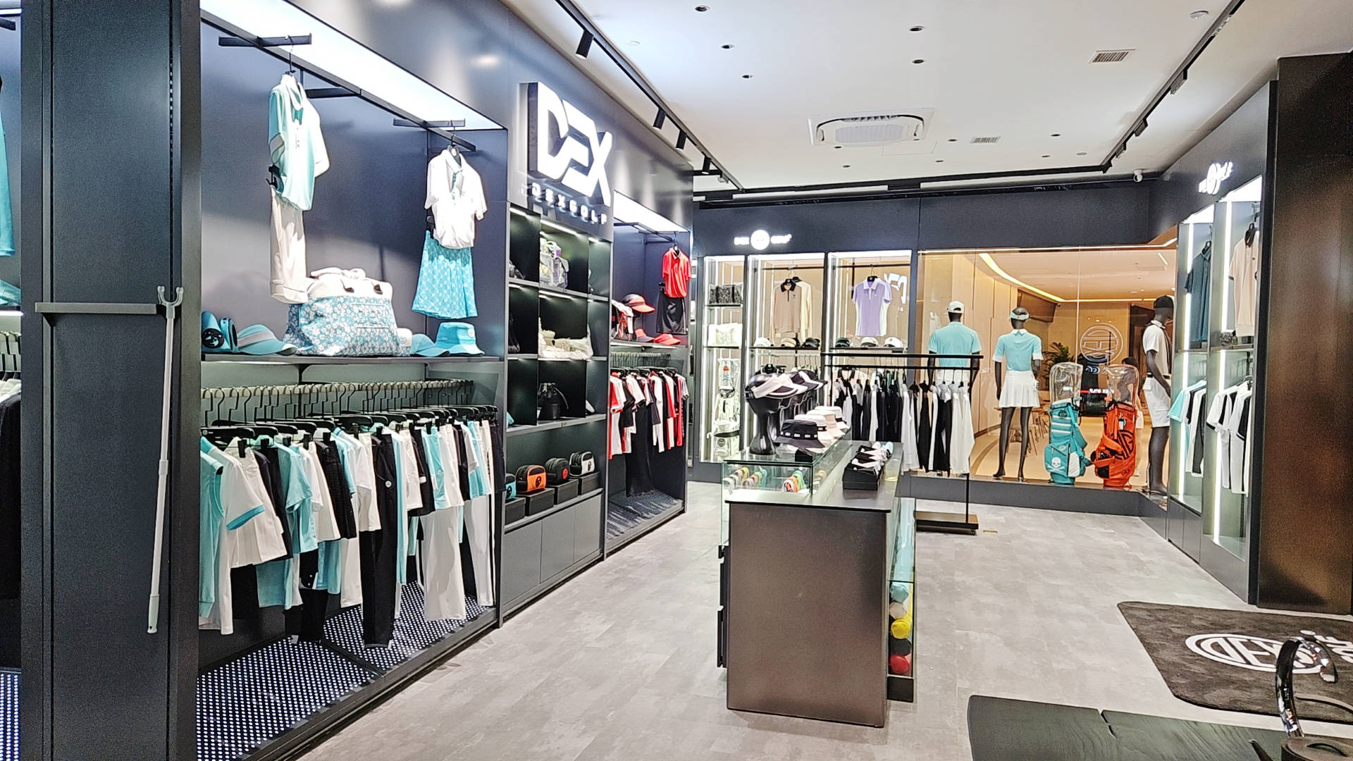 DEXGOLF新店启幕<strong></p>
<p>Dex</strong>，正式入驻风神高尔夫俱乐部