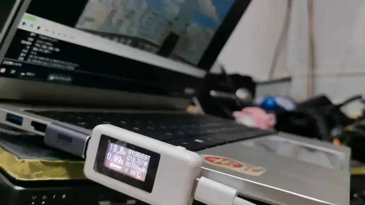 兆芯6640MA国产CPU笔记本软解硬解功耗对比（C960核显支持硬解4K H265 10BIT）