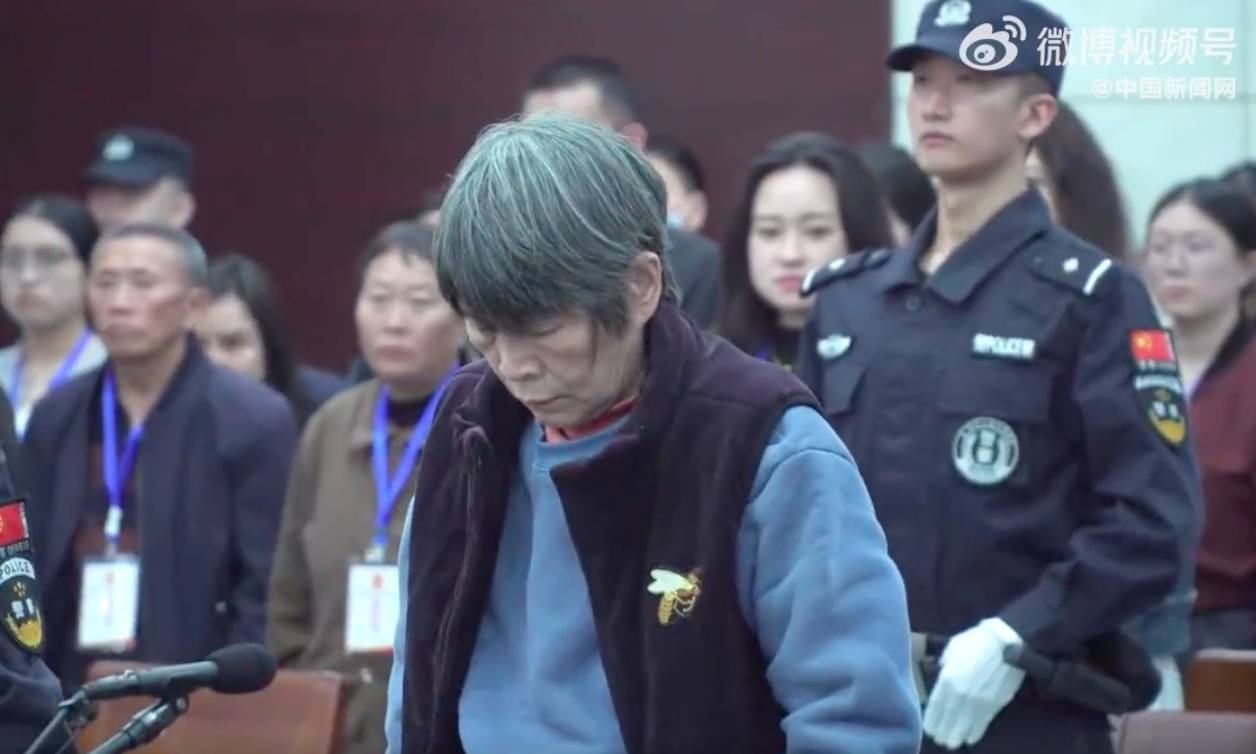 余华英死刑当庭上诉<strong></p>
<p>ACX</strong>，杨妞花：第一次见她垂头丧气，全程低头双手发抖，但没有任何道歉