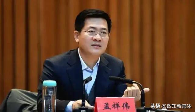 跨省履职5年后<strong></p>
<p>BBC</strong>，他成为副省级城市市委副书记