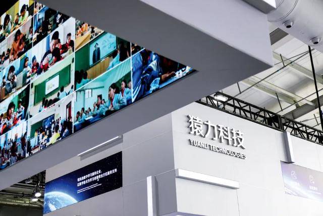 培训机构<strong></p>
<p>BitMart</strong>，重新“霸占”商场