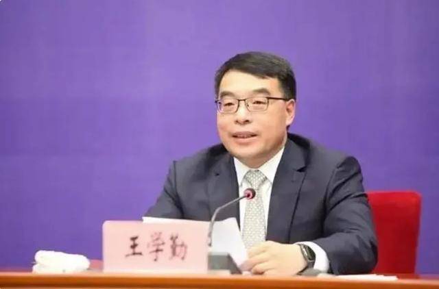 卸任市委书记3天后<strong></p>
<p>BitMart</strong>，55岁的他任省政府党组成员！
