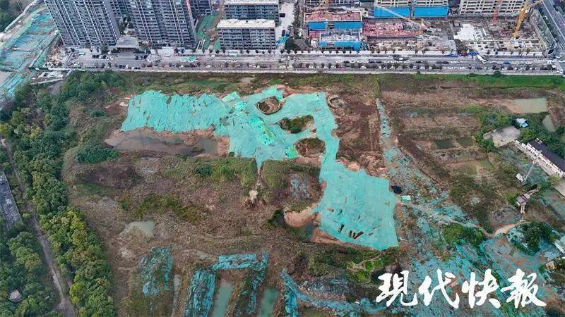 三国重臣张昭之墓找到了<strong></p>
<p>币蓝</strong>！两枚“金印”锁定墓主身份