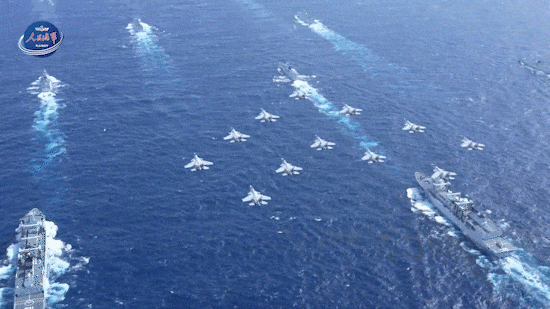 中国首个双航母战斗群横空出世<strong></p>
<p>币蓝</strong>！歼-15B/D居然悄悄装备这么多了？