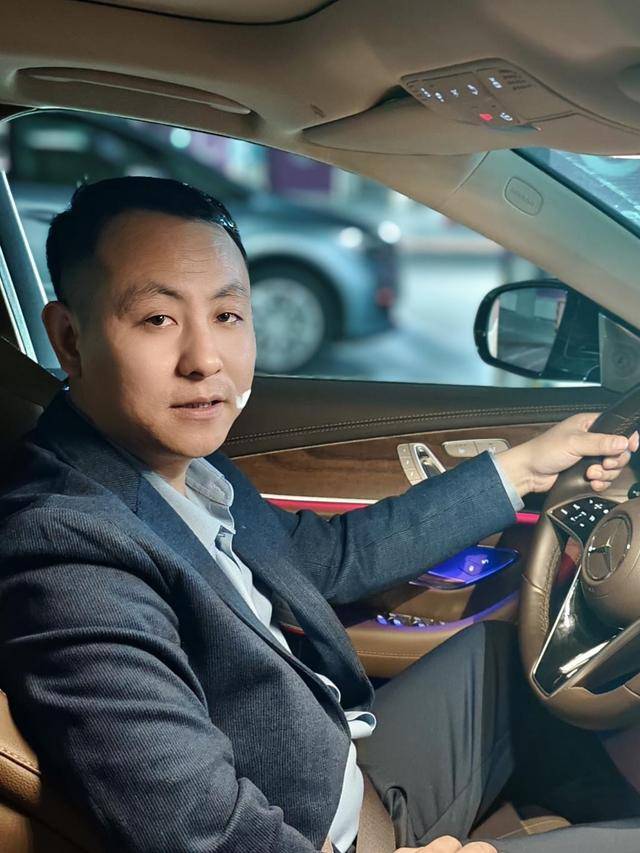 开着4家啤酒厂还跑网约车<strong></p>
<p>生财宝</strong>，青岛有群“非典型性网约车司机”