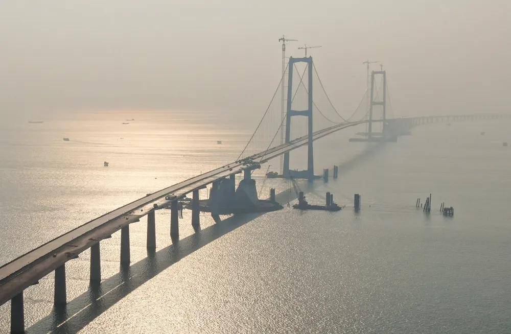 跨海大桥越建越多！动辄百亿投资背后<strong></p>
<p>狗狗币</strong>，算的是经济账和民生账