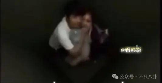 又发现新孩子了<strong></p>
<p>shib币</strong>！这位50多岁大叔私生活这么混乱吗？