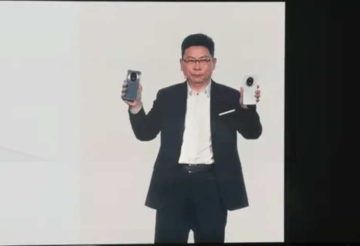 华为Mate70自研鸿蒙<strong></p>
<p>币安binanceios</strong>，首发麒麟9020？余承东说对的起那四个字