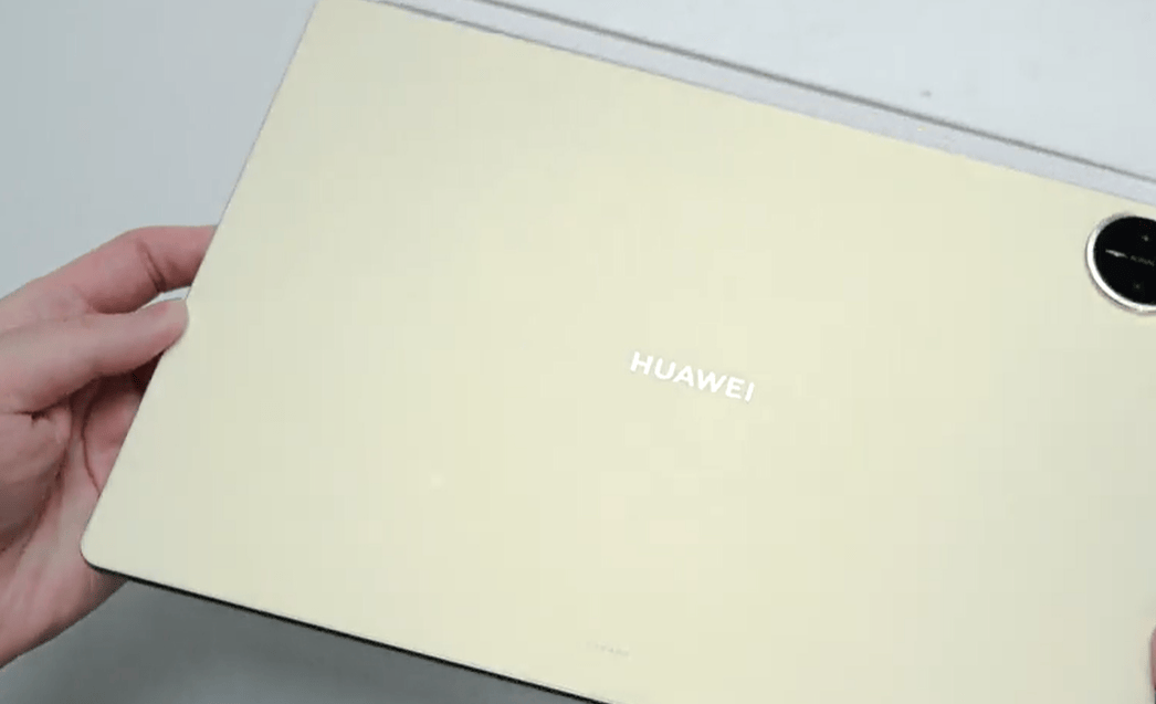 华为Mate70自研鸿蒙<strong></p>
<p>币安binanceios</strong>，首发麒麟9020？余承东说对的起那四个字