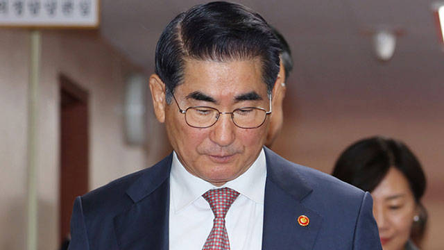 韩前防长金龙显企图在狱中自杀 目前状况良好