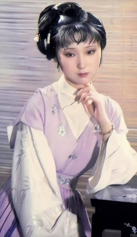 贾惜春：陈晓旭当年是装的<strong></p>
<p>币安APP</strong>，不然演不了林黛玉，我是装得不够彻底