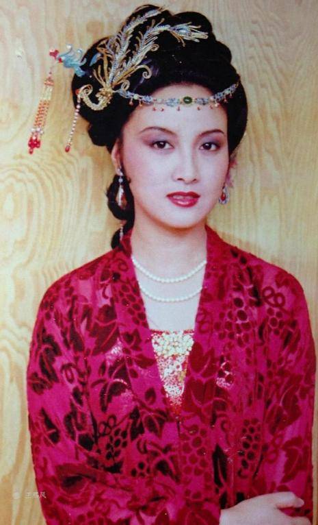 贾惜春：陈晓旭当年是装的<strong></p>
<p>币安APP</strong>，不然演不了林黛玉，我是装得不够彻底