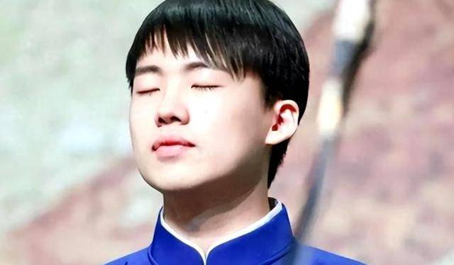 这一次<strong></p>
<p>币安法币</strong>，年仅28岁的郭麒麟，再次让老爸郭德纲以及全世界刮目相看