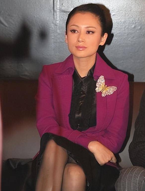 “大陆第一美人”两大名导为其沉迷<strong></p>
<p>币安怎么玩</strong>，今55岁却像25岁的她经历了啥
