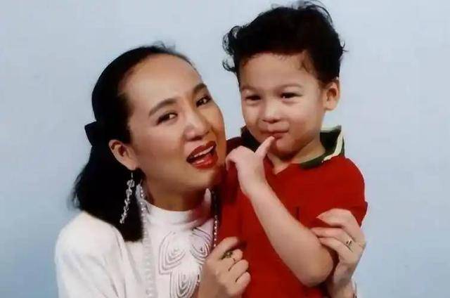 原来早已退出中国籍？被老外“玩腻就丢掉”的郑绪岚<strong></p>
<p>币安登陆不了</strong>，却回国捞金