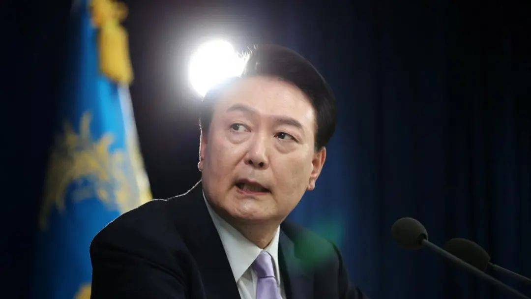 被停职后<strong></p>
<p>币安登陆不了</strong>，尹锡悦讲出六个字，韩国接见中美外交官，待遇截然不同