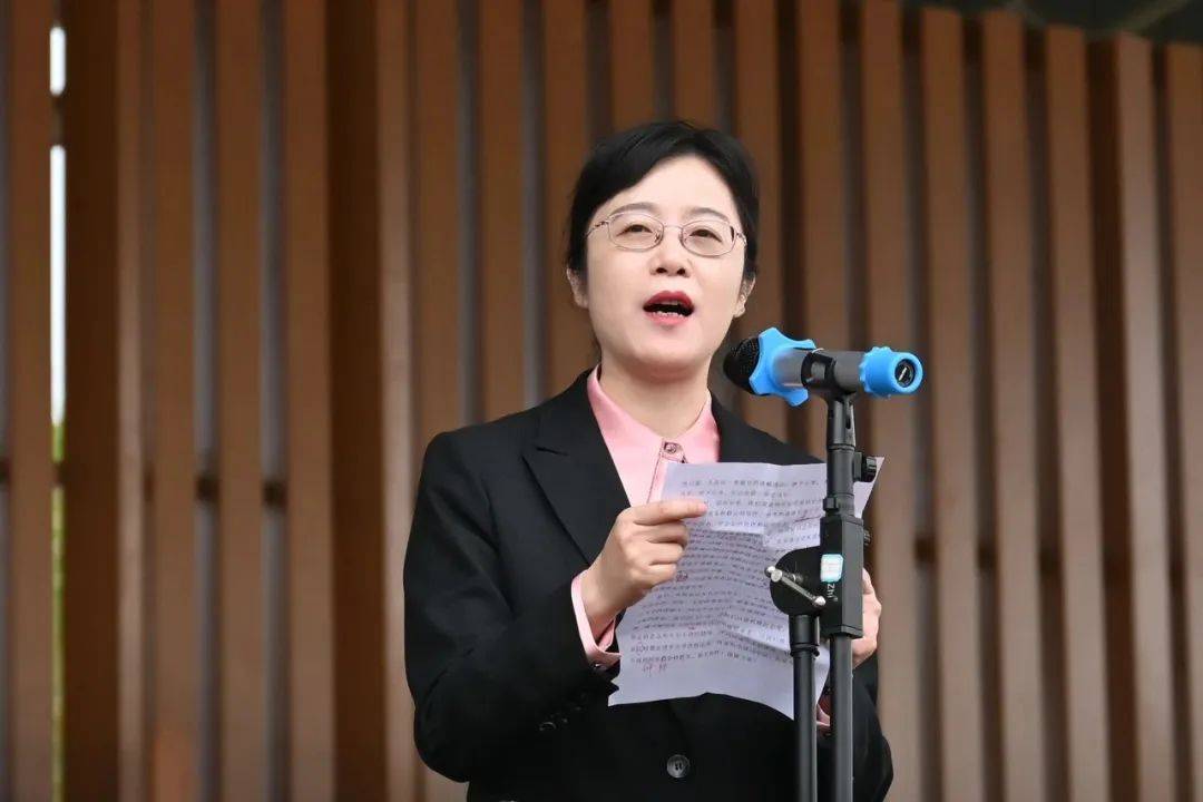 中学校长蒋骞<strong></p>
<p>币安登陆不了</strong>，拟升副厅级