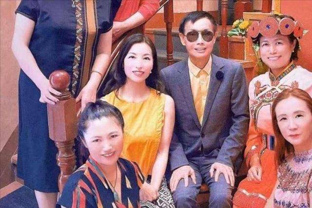 老谋深算邓建国<strong></p>
<p>binance币安ios</strong>，认14岁干女儿，等了5年亲手培养了一个小妻子