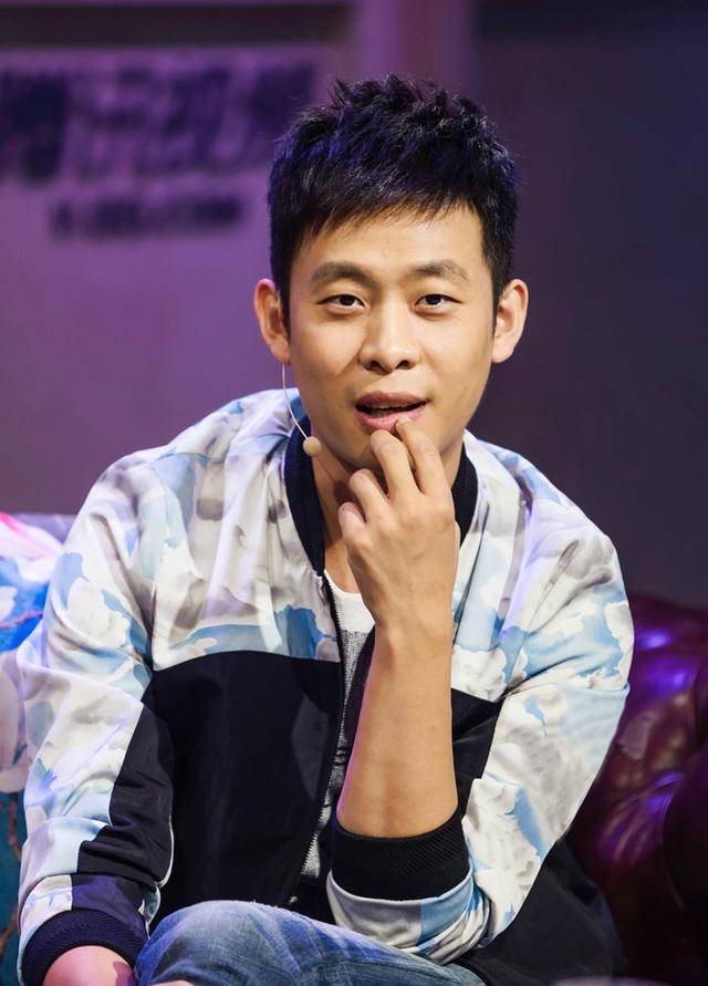 吴京邀张译拍戏：你要多少片酬？张译：你要没钱<strong></p>
<p>binance币安ios</strong>，就算一百我也演！