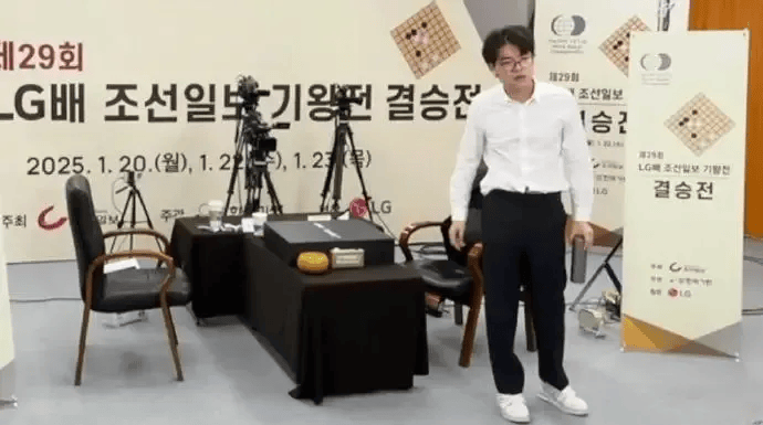 最新！中国围棋联赛新赛季<strong></p>
<p>币安binance网</strong>，拟拒绝外援！刚战胜柯洁的卞相壹，去年参赛收入近百万元