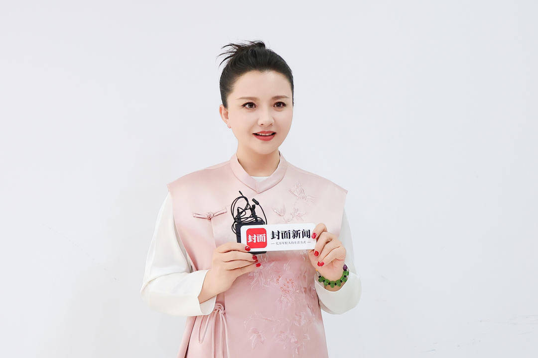 “槿汐姑姑”孙茜四上春晚：用<strong></p>
<p>币安binance网</strong>我的解说与视障朋友共享除夕盛宴丨封面头条