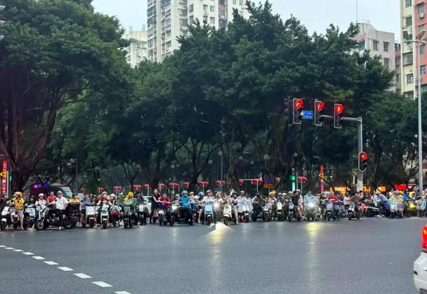 “电鸡围城”<strong></p>
<p>币安中国</strong>，为什么只有广州苦不堪言？
