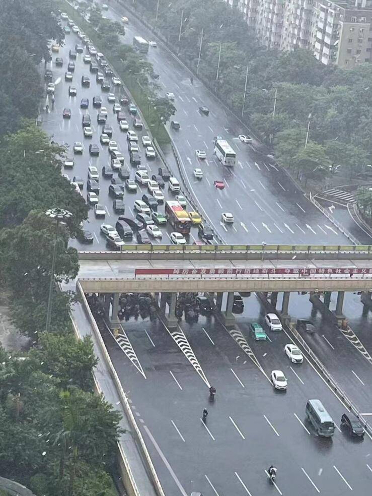 “电鸡围城”<strong></p>
<p>币安中国</strong>，为什么只有广州苦不堪言？