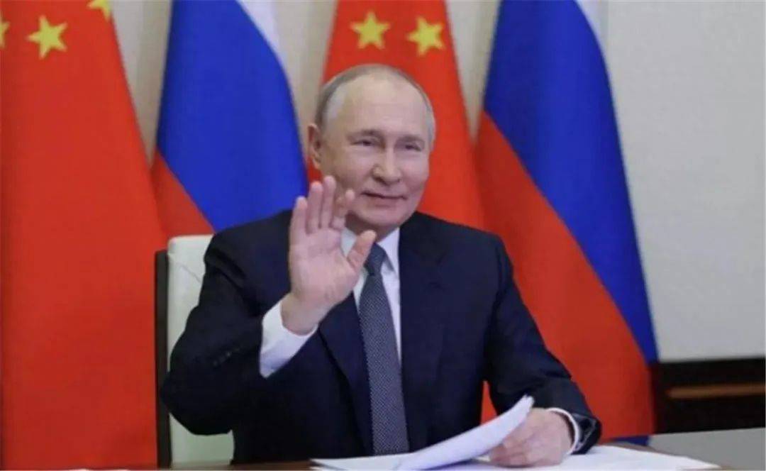 30国联手打俄<strong></p>
<p>币安下载二维码</strong>，普京挂了电话后，派大将抵达西安，身份特殊