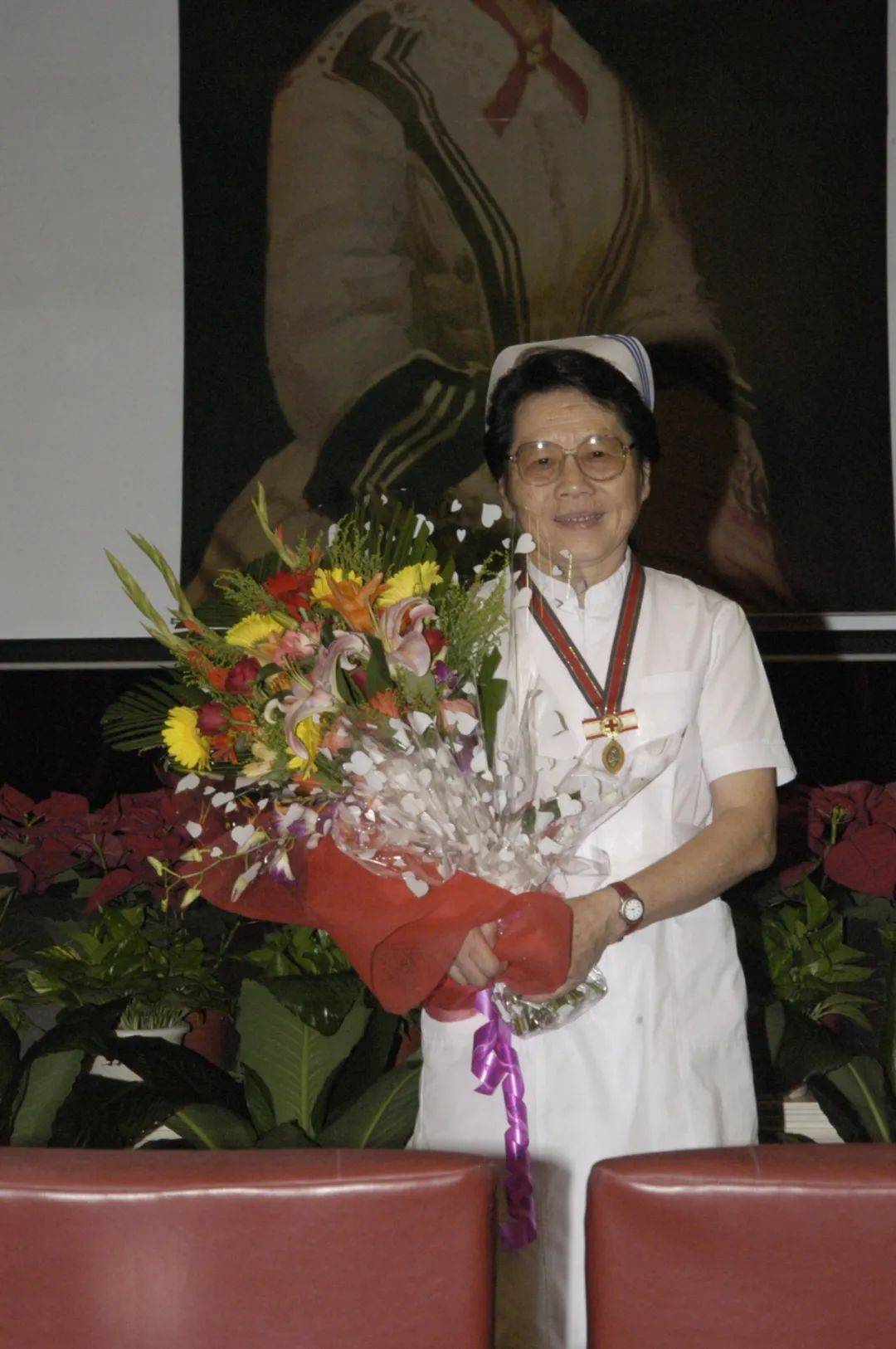 曾熙媛同志<strong></p>
<p>币安下载二维码</strong>，在京逝世