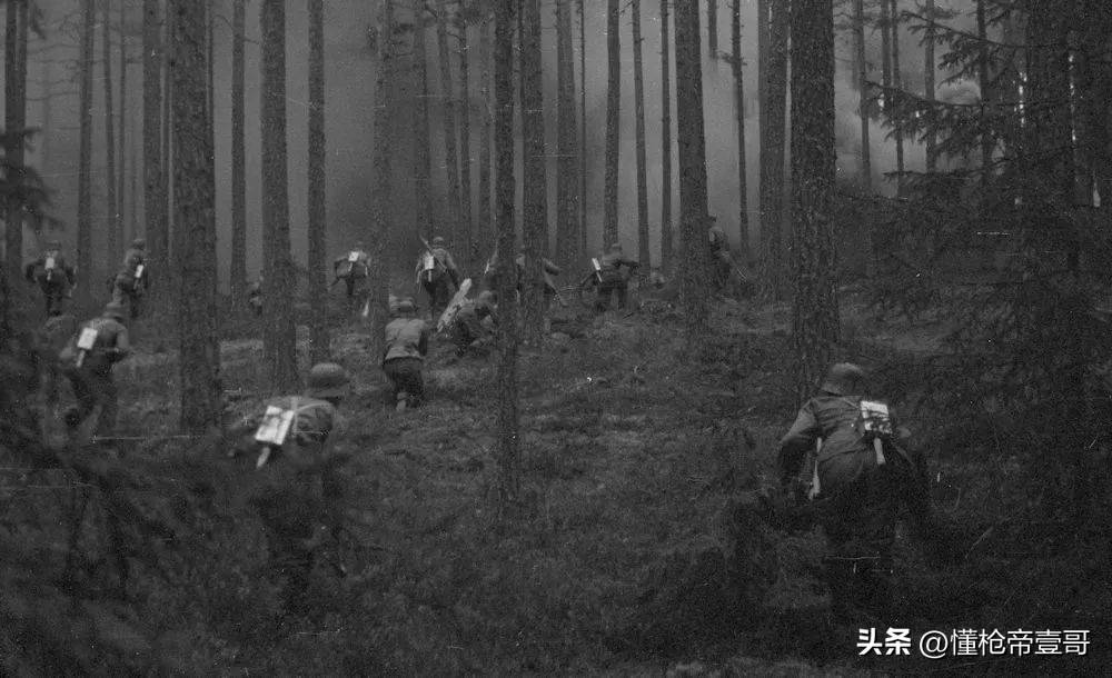 一颗手榴弹1米3<strong></p>
<p>币安下载二维码</strong>！我军果真有高达？丨轻武专栏