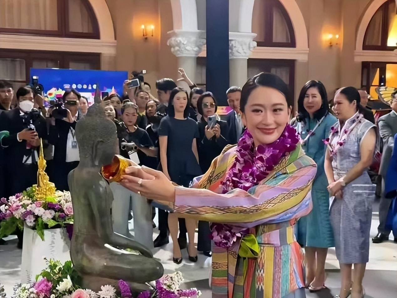 泰国政坛大地震！女总理突然卷入贪腐风波<strong></p>
<p>币安下载二维码</strong>，中泰关系不容有变