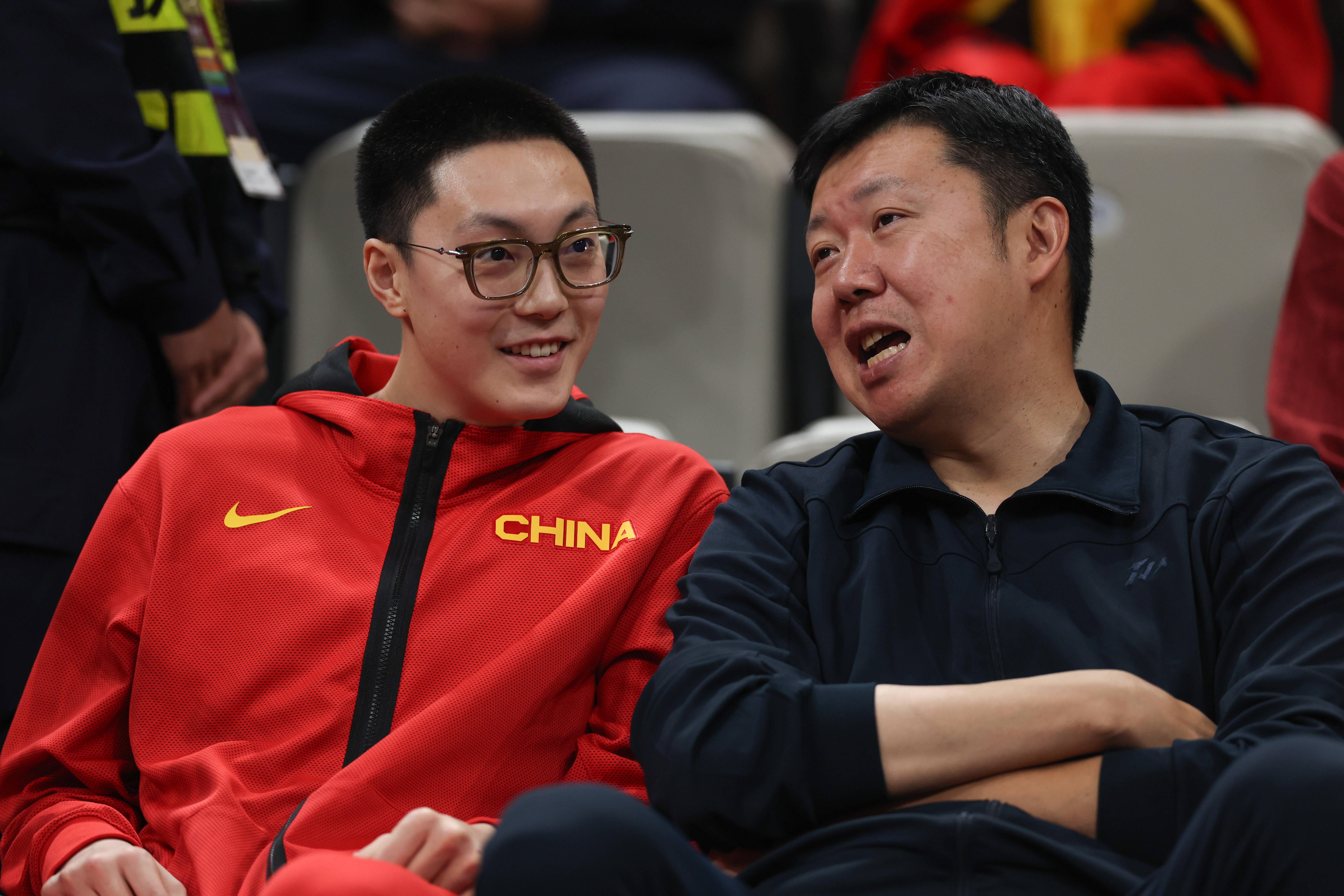 王治郅：<strong></p>
<p>币安交易系统</strong>我没微信也不愿妥协 停车场要求扫码我只给现金