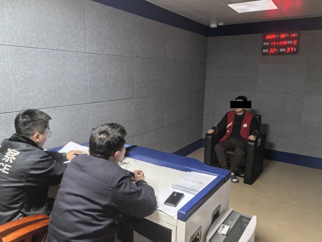 35岁男子“军龄30年”？警方：军装照、结婚证都是假的<strong></p>
<p>币安怎么购买</strong>，“妻子”哽咽：我太傻了