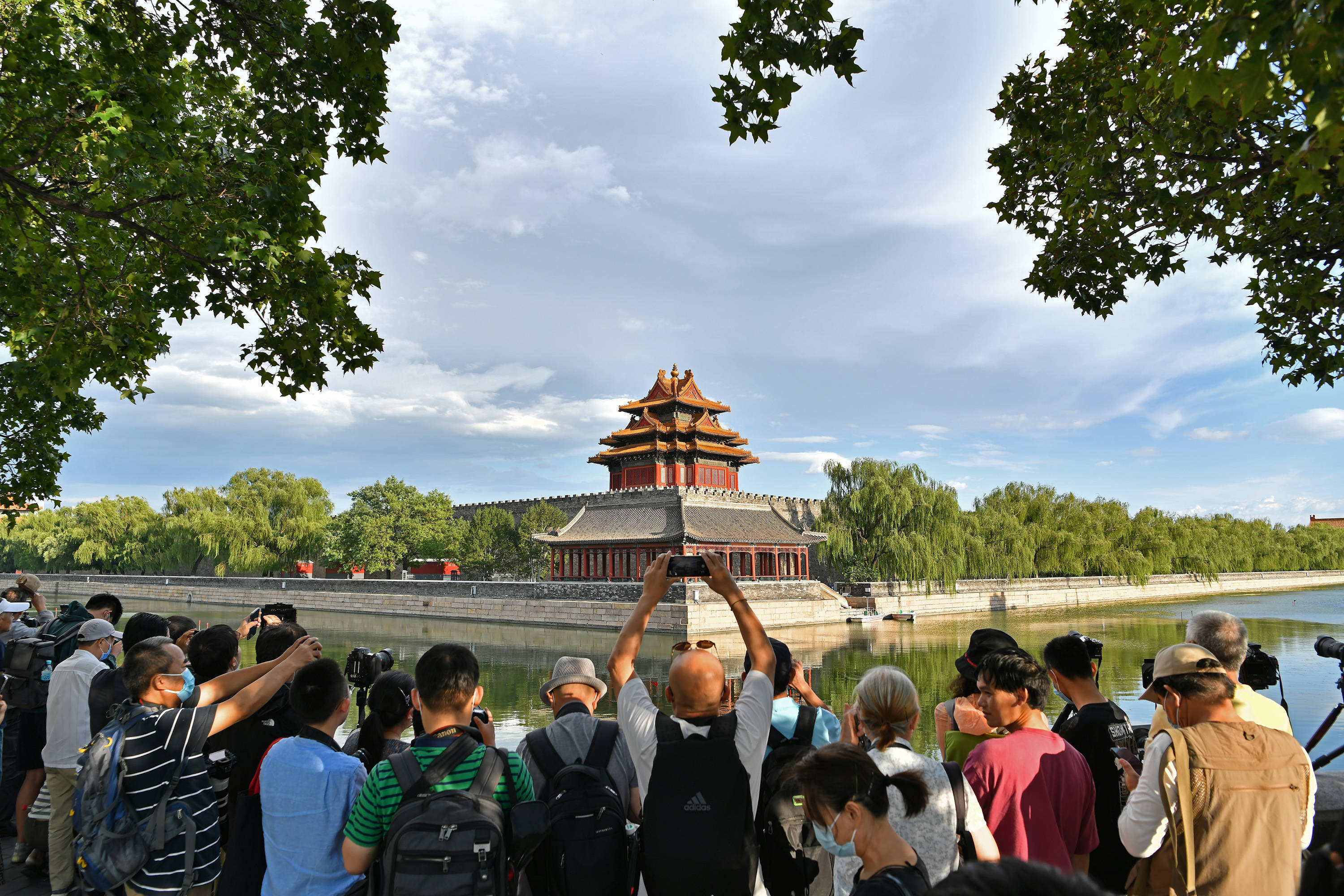 2024年北京常住人口2183.2万人<strong></p>
<p>币安binance下载</strong>，同比减少2.6万人