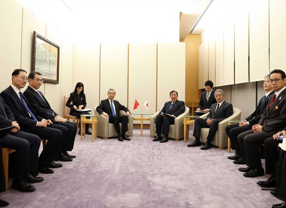王毅当着石破茂的面谈抗战<strong></p>
<p>币安交易</strong>，苦口婆心谈历史与未来的关系