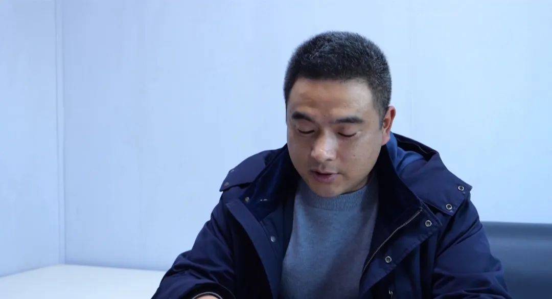 大山惊现6条裂缝<strong></p>
<p>nba</strong>，附近100多户居民害怕垮塌晚上不敢睡觉！和煤矿开采有关！当地回应……