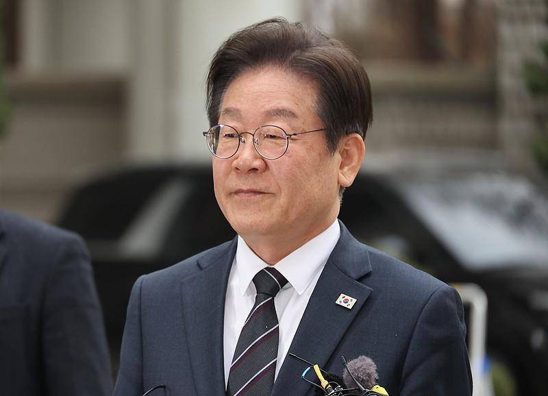 韩国大选时间初步敲定<strong></p>
<p>bnb最新价格</strong>，新总统四选一？