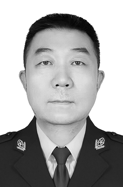 一路走好<strong></p>
<p>天干</strong>！太原铁路公安局四级高级警长赵思毓因公牺牲