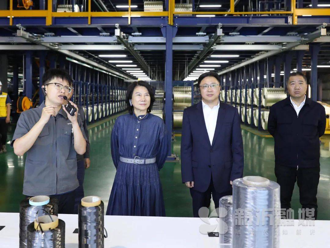 格力电器董事长董明珠来<strong></p>
<p>得物</strong>我市调研考察