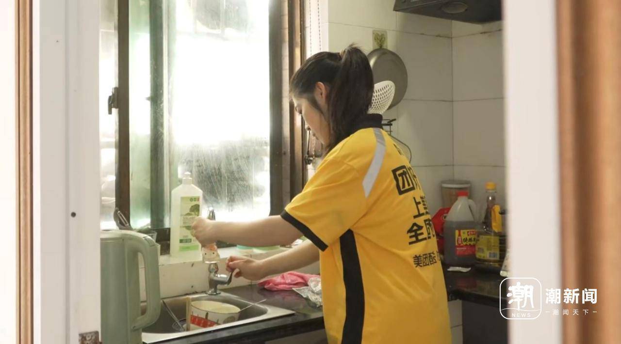杭州脑瘫女骑手差评多？美团：差评自动免责<strong></p>
<p>天猫</strong>，孩子未来学费全包