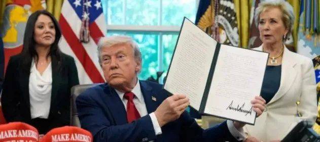 关税战反转了<strong></p>
<p>淘宝</strong>，特朗普“驳斥”我外交部发言人，日韩拒绝站队美国