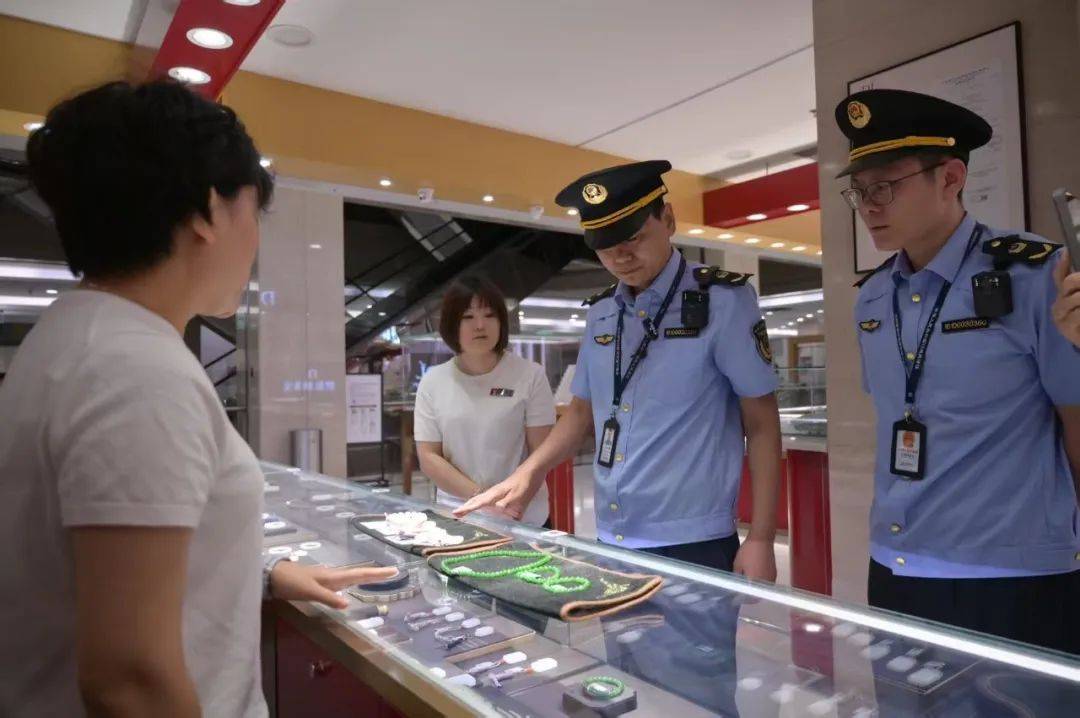 许昌对胖东来开展检查<strong></p>
<p>北京</strong>，结果公布