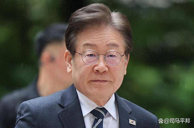 金正恩思虑再三<strong></p>
<p>华为荣耀</strong>，红场阅兵还是不去了，但不忘给普京送上一份厚礼