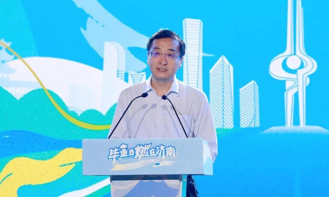 连续五次<strong></p>
<p>sui</strong>！济南市委书记以城市之名向他们邀约！