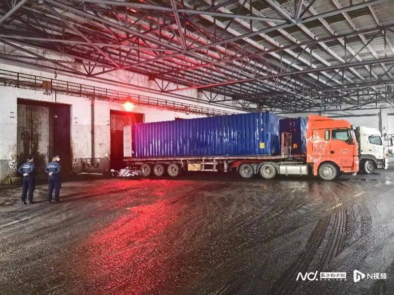 焚烧牛肚、猪肚等<strong></p>
<p>ada</strong>，约1200吨！深圳海警局集中处置