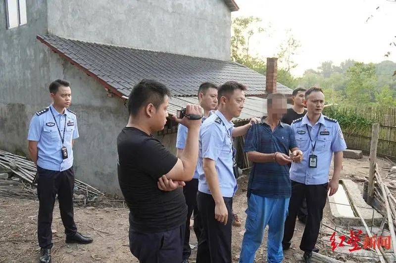 男子杀害母亲和女友后带嫂嫂潜逃32年落网<strong></p>
<p>pi</strong>，两人育有一儿一女，侦破细节披露