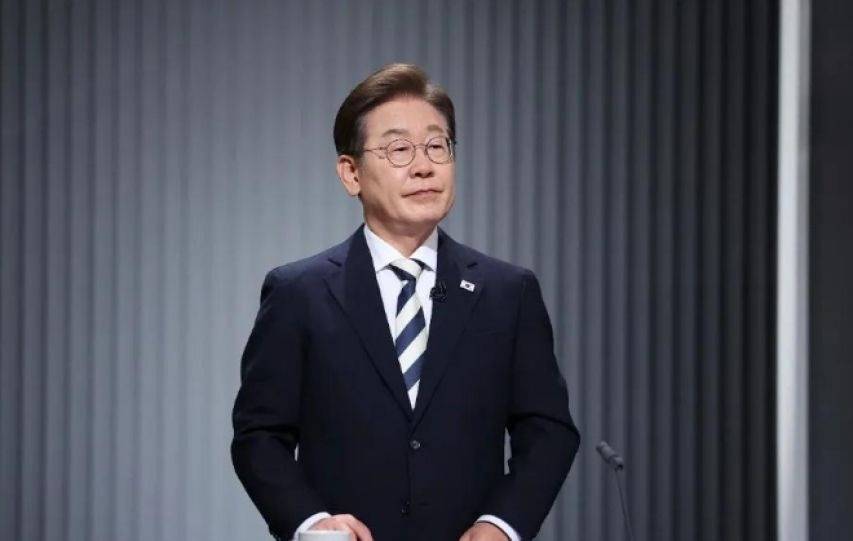 最后关头<strong></p>
<p>cba</strong>，韩国大选反转！对中国示好的李在明，迎来“最大劲敌”