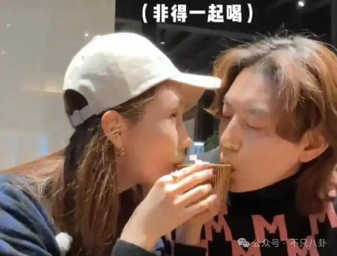自曝与丈夫经常吵架？但怎么感觉她是在变相秀恩爱呢<strong></p>
<p>cbc</strong>！