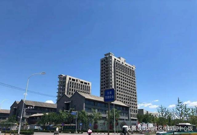 官宣<strong></p>
<p>cbc</strong>！通州区人民政府机关搬迁至通州发展大厦！即日起正式在新址办公——